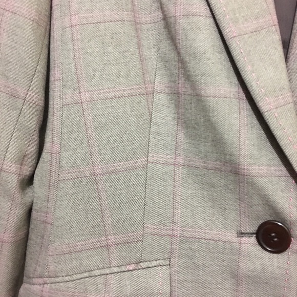 Peck & Peck 2-piece Suit Blazer and Pants - Picture 3 of 8